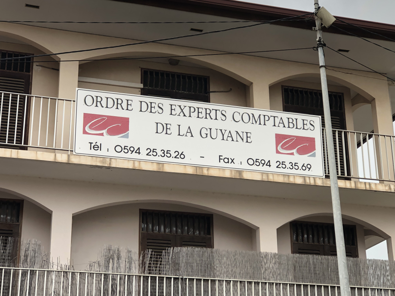 Durant son déplacement dans les Antilles française…